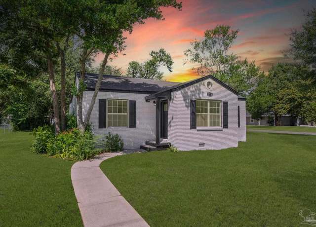 Property at 214 Pace Pkwy, Cantonment, FL 32533, 2 beds, 1 bath