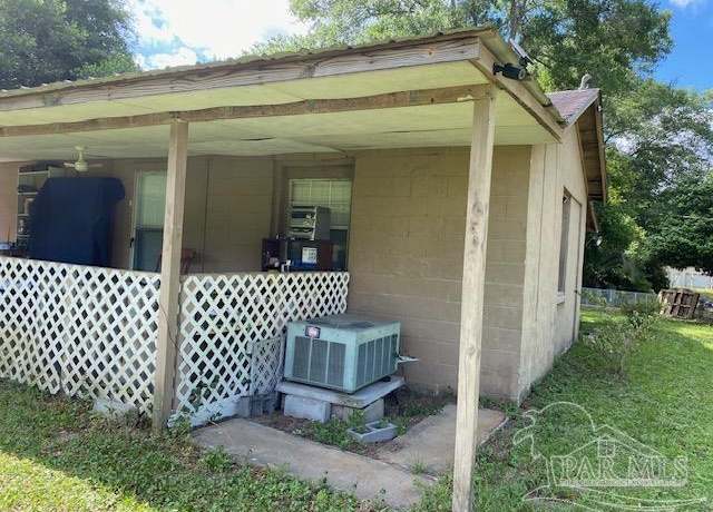 Property at 6890 Hwy 87, Milton, FL 32570, 2 beds, 1 bath