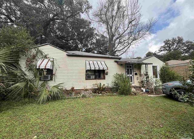 Property at 3822 W Lloyd St, Pensacola, FL 32505, 2 beds, 1 bath