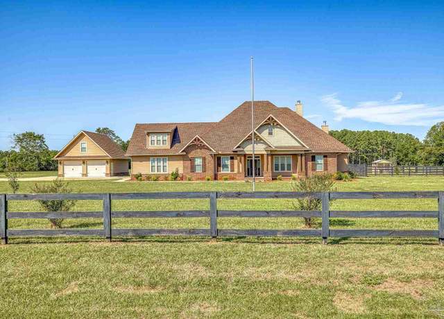 Property at 9575 Chumuckla Springs Rd, Jay, FL 32565, 3 beds, 2.5 baths