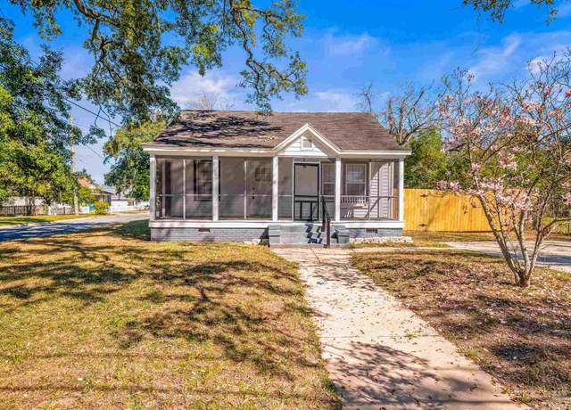 Property at 1622 N 7th Ave, Pensacola, FL 32503, 2 beds, 2 baths