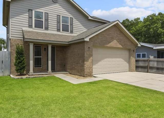 Property at 5811 Japonica Ave, Pensacola, FL 32507, 3 beds, 2.5 baths