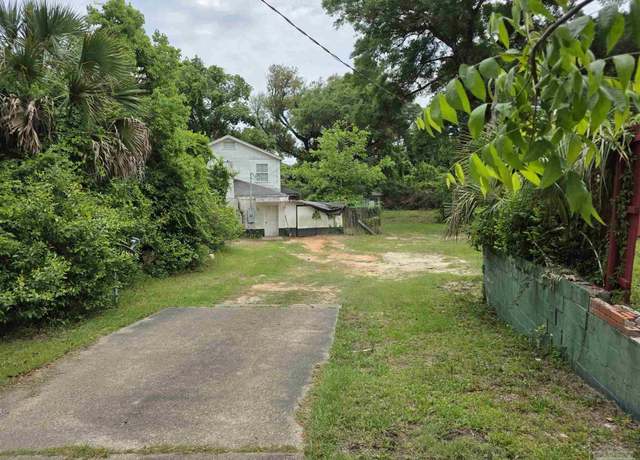 Property at 3705 & 3709 W Jackson St, Pensacola, FL 32506, 2 beds, 2.5 baths