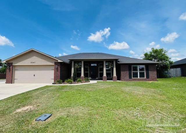 Property at 5643 Flume Dr, Pace, FL 32571, 4 beds, 3 baths