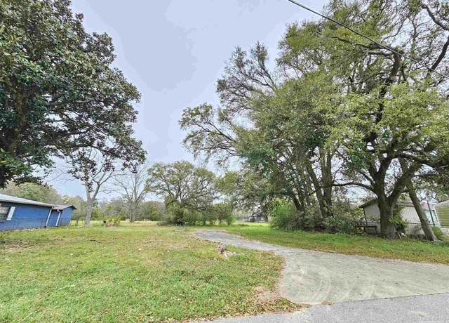 Property at 3020 Melody Ln, Pensacola, FL 32505