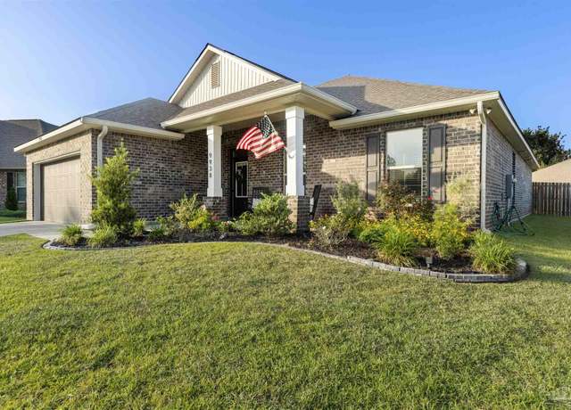 Property at 9938 Suwanee Ln, Pensacola, FL 32526, 4 beds, 2 baths