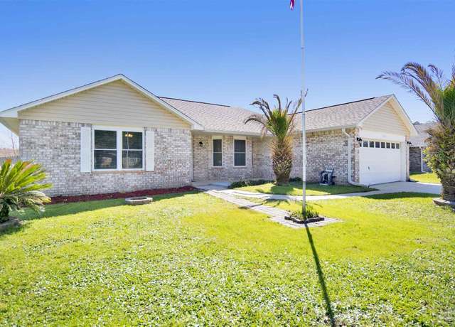 Property at 8007 Mark Ct, Pensacola, FL 32506, 3 beds, 2.5 baths