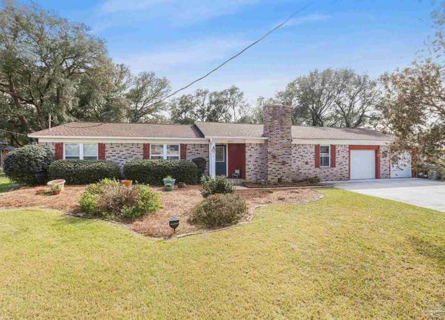 Property at 10827 Berryhill Rd, Pensacola, FL 32506, 4 beds, 3 baths