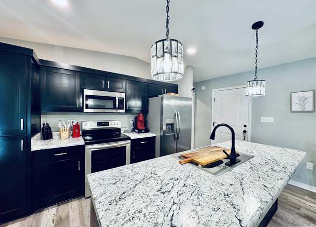 Property at 4796 Guernsey Rd, Pace, FL 32571, 3 beds, 2 baths