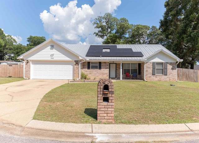 Property at 705 Colemo Pl Dr, Pensacola, FL 32526, 3 beds, 2 baths