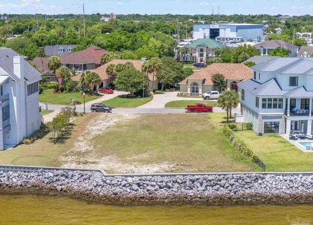 Property at 545 Windrose Cir, Pensacola, FL 32507