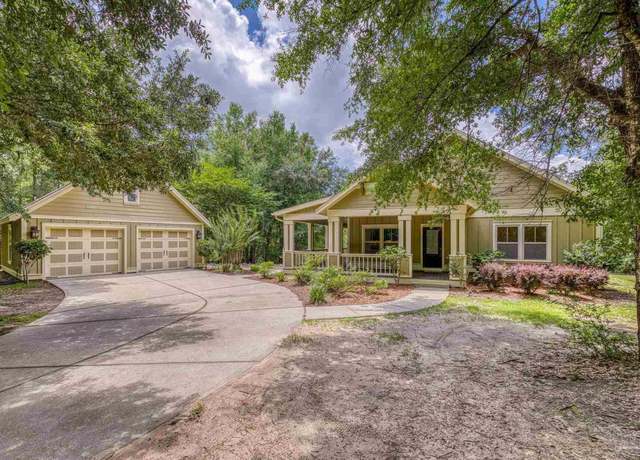 Property at 7515 Whiting Acres Ln, Milton, FL 32570, 3 beds, 2.5 baths