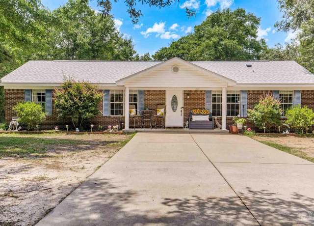 Property at 2661 Avenida De Sol, Navarre, FL 32566, 3 beds, 2 baths