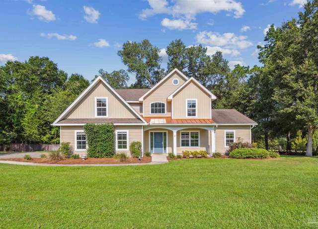 Property at 6814 Cedar Lake Dr, Pensacola, FL 32526, 4 beds, 2.5 baths