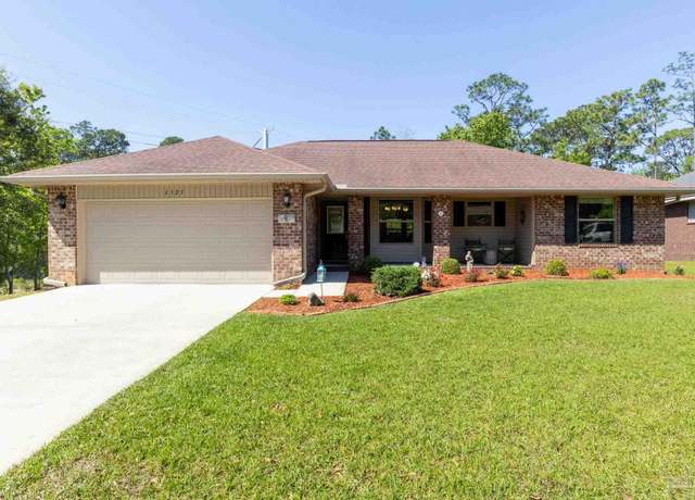 Property at 6325 Parakeet Trl, Pensacola, FL 32503, 3 beds, 2 baths