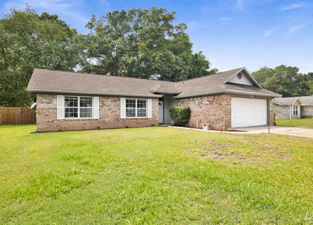 Property at 4861 Autumn Dr, Pace, FL 32571, 3 beds, 2 baths