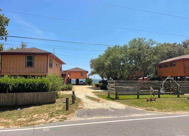 Property at 5231 Soundside Dr, Gulf Breeze, FL 32563, 8 baths