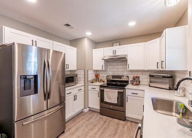 Property at 5518 Cyanamid Rd, Milton, FL 32583, 4 beds, 2 baths