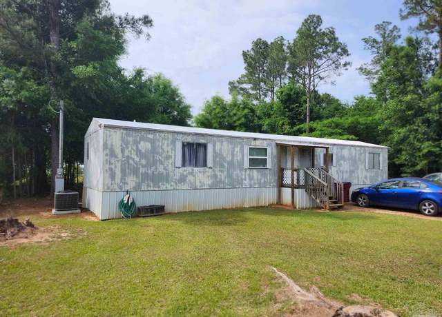 Property at 5149 Blackmon Dr, Jay, FL 32565, 2 beds, 2 baths