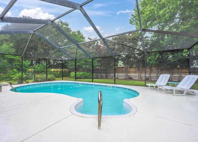 Property at 6041 W Cambridge Way, Pace, FL 32571, 4 beds, 3 baths