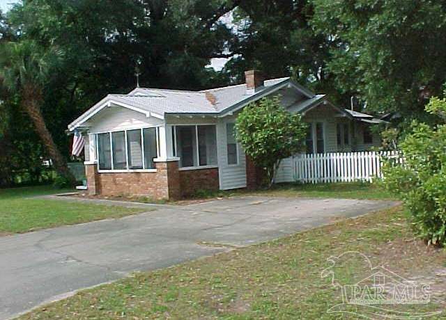 Property at 5115 Pike St, Milton, FL 32570, 2 beds, 1 bath
