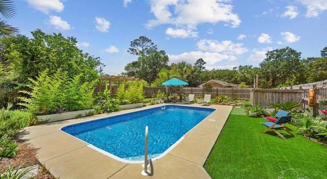 Photo of 4067 Parkview St, Milton, FL 32571