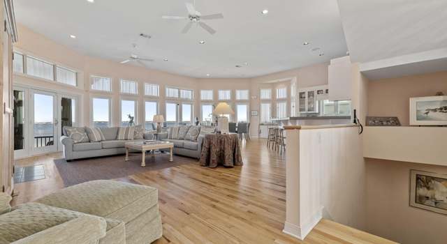 Photo of 15 Sugar Bowl Ln, Pensacola Beach, FL 32561