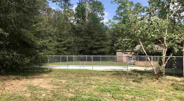 Photo of 6347 Blueberry St, Milton, FL 32570