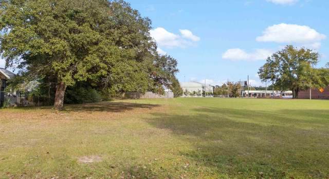 Photo of 1702 N Baylen St, Pensacola, FL 32501