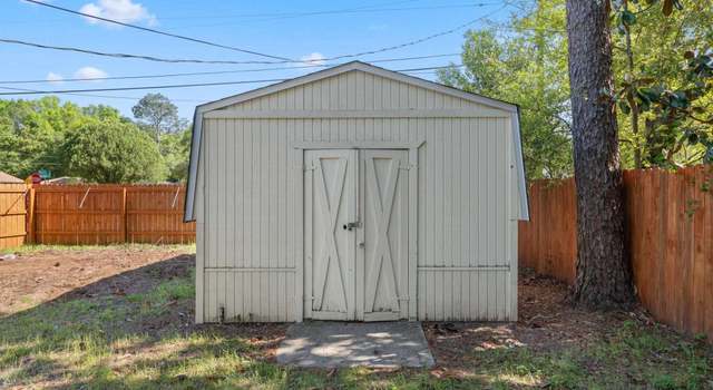Photo of 702 Beauvais Rd, Pensacola, FL 32505