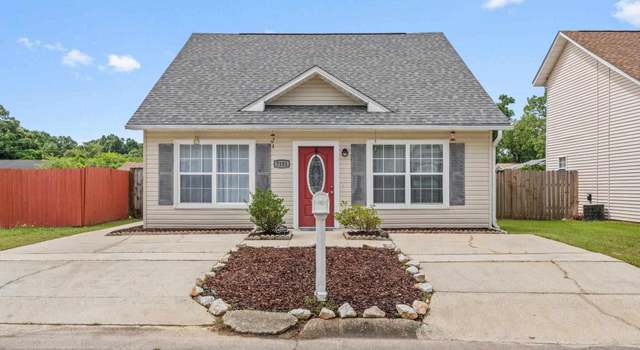 Photo of 7151 Heather Oaks Dr, Pensacola, FL 32506