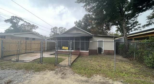 Photo of 2406 W Maxwell St, Pensacola, FL 32505