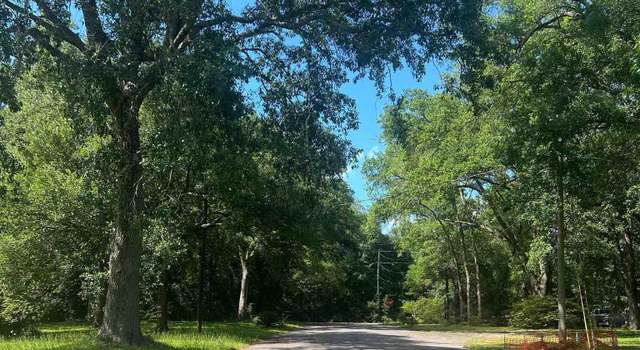 Photo of 2225 Northbury Ct, Pensacola, FL 32526
