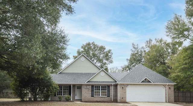 Photo of 5561 Cottonwood Dr, Milton, FL 32570