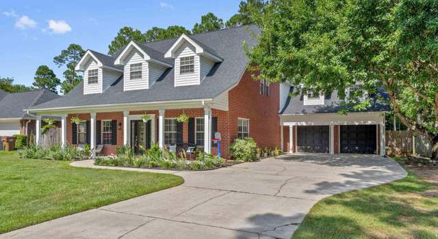 Photo of 3228 Mcmillan Creek Dr, Milton, FL 32583