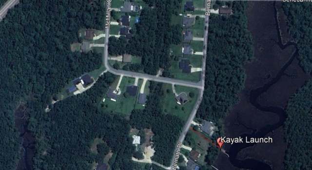 Photo of 3228 Mcmillan Creek Dr, Milton, FL 32583