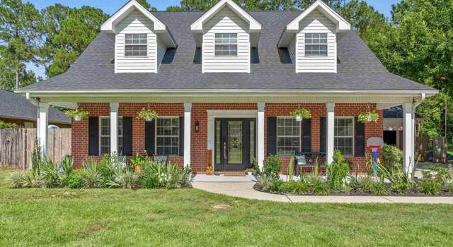Photo of 3228 Mcmillan Creek Dr, Milton, FL 32583