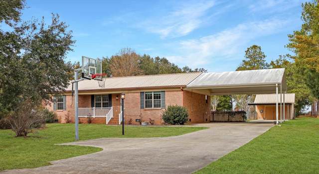 Photo of 5448 Forest Hills Ln, Milton, FL 32570