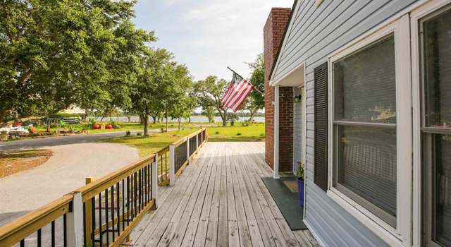 Photo of 313 SE Kalash Rd, Pensacola, FL 32507
