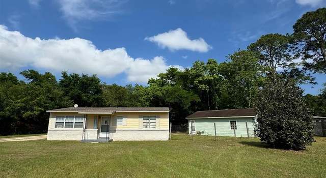 Photo of 1004 New Mexico Dr, Pensacola, FL 32505