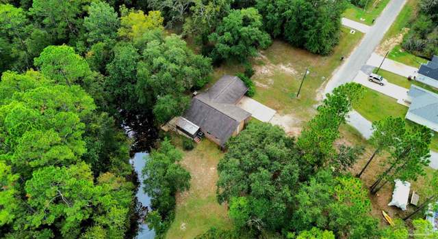 Photo of 3076 N 36th Ave, Milton, FL 32583