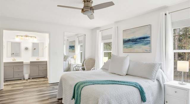 Photo of 3228 Birdseye Cir, Gulf Breeze, FL 32563