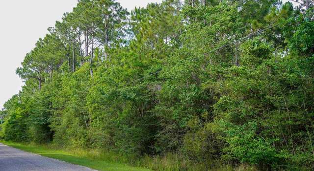 Photo of 968 Clearview St, Milton, FL 32583