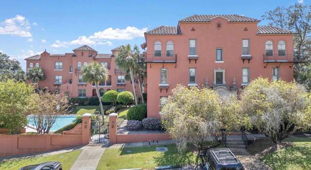 Photo of 2007 E Gadsden St #301, Pensacola, FL 32501