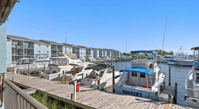 Photo of 14100 River Rd #136, Pensacola, FL 32507