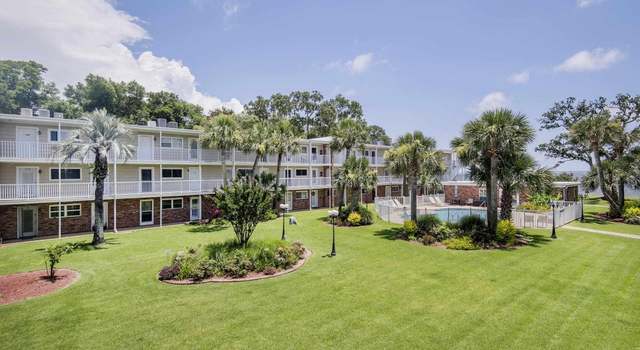 Photo of 710 Scenic Hwy #208, Pensacola, FL 32503