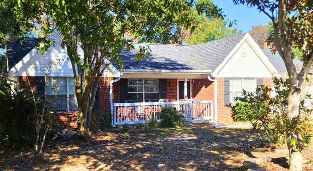Photo of 6520 Eagle Crest Dr, Milton, FL 32570