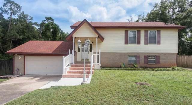 Photo of 8215 Sharkhead Cir, Pensacola, FL 32514