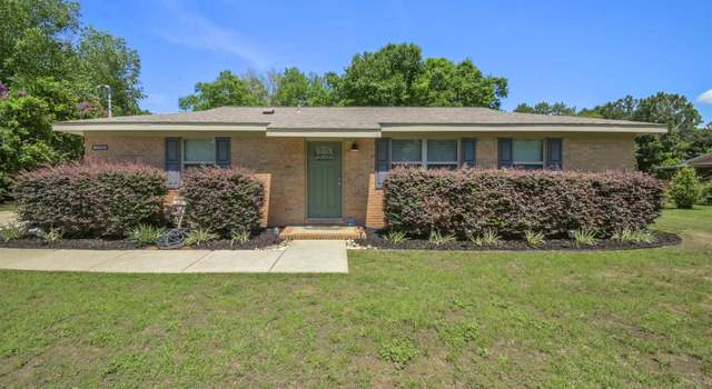 Photo of 5519 Royal St, Crestview, FL 32539
