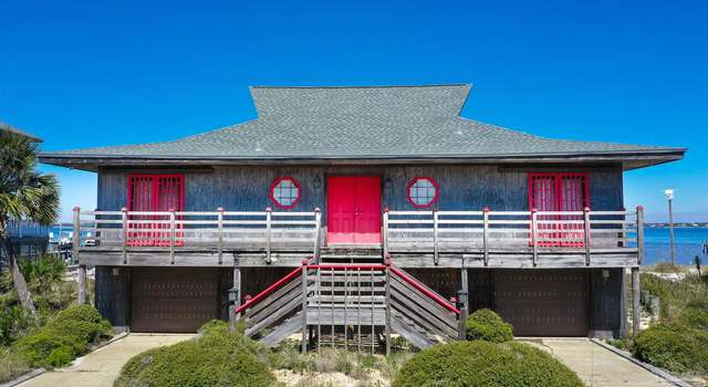 Photo of 246 Le Starboard Dr, Pensacola Beach, FL 32561